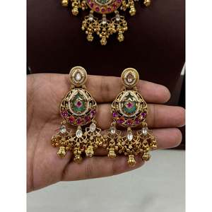 Indian Ethnic Gold Plated Jivana Chorski Imitation Necklace and Earring <b>Set</b> - Product Image 3