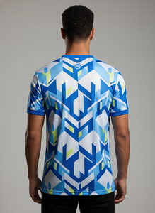 Maillot de sport personnalisé pour homme à manches courtes 100 % polyester avec blocs de couleur et passepoil, sublimation, séchage rapide, maille, col rond, vente en gros - Product Image 2