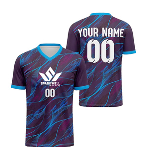 เสื้อฟุตบอลชายแบบสั่งทำพิเศษ พิมพ์ลายแบบ Sublimation คอกลม แขนสั้น ผ้าโพลีเอสเตอร์ซับเหงื่อ ชุดทีมฟุตบอลสำหรับผู้ใหญ่ ชุดกีฬา - Product Image 6