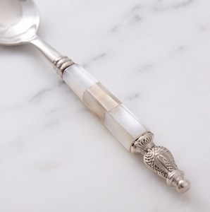 Ensemble de couverts élégants en acier inoxydable avec manches incrustées de perles, finition miroir haute brillance, vaisselle élégante pour mariage - Product Image 3