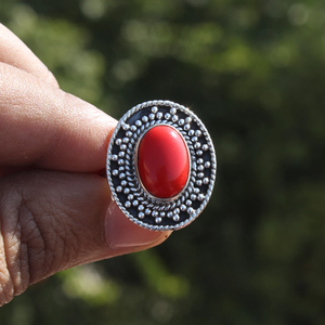 Bague en corail rouge naturel, bijou en pierre précieuse de corail naturel, bague bohème tendance, cadeau pour elle - Product Image 1