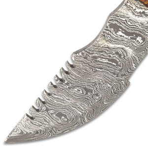 มีดแล่หนังดามัสกัสแบบหนา  มีดแล่หนังเหล็กดามัสกัสจากผู้ผลิต  มีดแล่หนังดามัสกัสพร้อมด้ามเรซิ่น - Product Image 3