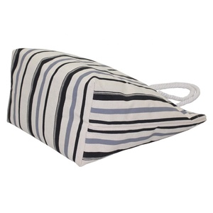 Sac de plage en toile naturelle 12 oz, très populaire, avec poignée en corde torsadée, imprimé à rayures multicolores et poche intérieure zippée suspendue - Product Image 3