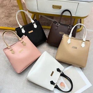Nouveau sac fourre-tout en PU pour femme 2026 – Sac à bandoulière classique et tendance, sac large à porter en travers du corps - Product Image 2