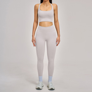 Ensemble de yoga uni pour femme, legging taille haute et crop top, sans couture, en Spandex et Polyester, 2 pièces, tenue de sport, col licou, fitness - Product Image 3