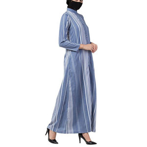 Abaya simple et sobre pour femmes, vêtements islamiques minimalistes et modestes, robe longue à manches longues pour femmes - Product Image 3