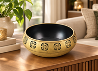 Bol Urli en fer forgé artisanal vintage avec motif floral ajouré, or antique, ensemble de 2 pièces pour la décoration intérieure