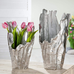 Recipiente Decorativo de Aluminio Premium para Arreglos Florales, Decoración Artística del Hogar y Estilismo Interior Refinado - Product Image 6