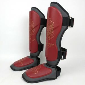 Protège-tibias noirs et or en néoprène avec fermeture auto-agrippante, équipement de boxe professionnel extensible unisexe pour adultes - Product Image 4