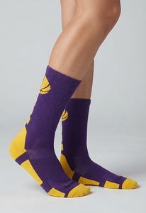 Calcetines Deportivos de Baloncesto con Amortiguación, Tejido Transpirable y Soporte de Arco para Entrenamiento en Cancha - Product Image 5