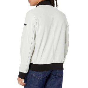Chaqueta Acolchada de Piel de Oveja para Hombre, de Alta Calidad, con Capucha, Transpirable, Cálida para Invierno, Estilo Casual, con Logotipo en el Frente, Estilo Motero - Product Image 3