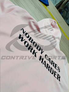 เสื้อฮู้ดแขนสั้นทรงโอเวอร์ไซส์สำหรับผู้ชาย ผ้าฝ้ายออร์แกนิค 100% น้ำหนัก 400 500 กรัม แบบสวมหัว สั่งผลิตได้ตามแบบ OEM ขายส่ง - Product Image 6