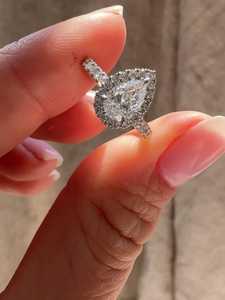 แหวนเพชรทรงลูกแพร์เพาะเลี้ยงในห้องปฏิบัติการ ทองคำแท้ 14K 18K ประดับเพชรแบบเฮโล รูปทรงหยดน้ำ แหวนแต่งงาน ราคาโรงงาน ขายส่ง - Product Image 6