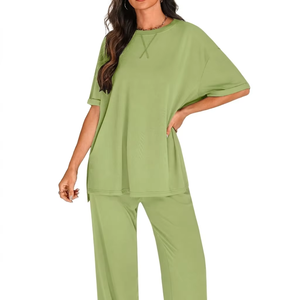 Ensemble en cordon vert asymétrique pour femme, en pur chiffon avec boutons - Product Image 2