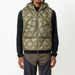 Chaleco Acolchado con Capucha para Hombre, Color Oliva, Cierre de Cremallera, Resistente al Viento, Estilo Casual, Color Sólido, Corte Regular, Ropa de Abrigo para Otoño - Product Image 1