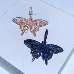 Pendentif papillon en argent 925 plaqué or rose avec moissanite taille brillant rond, unisexe, luxe, pour usage quotidien - Product Image 5
