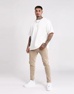 T-shirt formel à manches courtes et col rond pour homme BlanqWear, coupe ample, 100% coton premium 200g, antibactérien, séchage rapide, écologique - Product Image 3