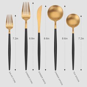 Juego de Cubiertos Dorados y Negros Únicos de 5 Piezas, Diseños Personalizables y Duraderos, Juego de Cubiertos de Metal para Bodas y Fiestas, Diseño de Vajilla - Product Image 3