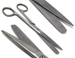 Tijeras Médicas Avanzadas para Aplicación de Apósitos, Instrumento Quirúrgico de Precisión para Hospitales, Clínicas, Residencias y Centros de Atención Médica - Product Image 1