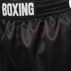 Shorts de boxe en satin vert de qualité supérieure avec empiècements latéraux en maille respirante en polyester pour l'entraînement de boxe en automne – Vente en gros - Product Image 4