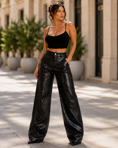 Pantalon en cuir effet serpent pour femme, pantalon style python exotique, jean ample, pantalon de motard pour femme - Product Image 4