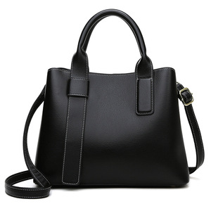 Women's Trendy <b>Soft</b> <b>Leather</b> Shoulder <b>Bag</b>-Large Capacity Waterproof Portable Messenger Handbag for Summer & Autumn. - Product Image 1