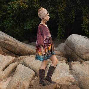 2025 colección clásica mujer Sexy negro manga larga túnica Tops hecho a mano con cuentas trabajo impreso playa cubierta Bandeau de talla grande - Product Image 4