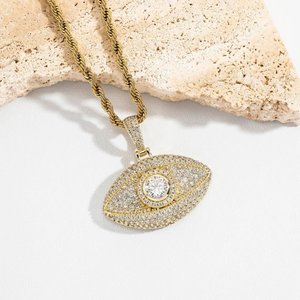 Collier pendentif œil plaqué or serti de zircons cubiques, style hip-hop, pour cadeau de fête - Product Image 3