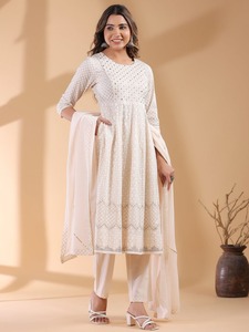 Conjunto de Kurta Anarkali, Pantalón y Dupatta Bordado Color Crema Marfil para Mujer, Elegante Traje Étnico Indio de Tres Piezas para Fiestas - Product Image 1
