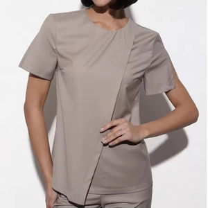 Uniforme de Enfermera Personalizado OEM, Blusa de Manga Corta con Botones en la Espalda, Uniforme Médico para Salón de Belleza, Logotipo, Color y Talla Personalizables - Product Image 3
