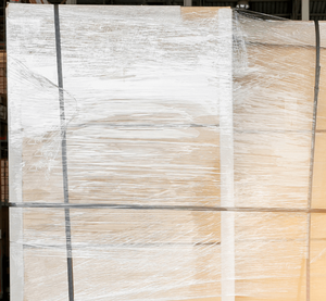 Film étirable LLDPE pour emballage industriel, emballage manuel de palettes, rouleau jumbo 1 tonne, recyclable, marque HANPAK, fabriqué au Vietnam, fabricant - Product Image 6