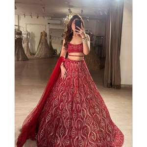 Designer Tendance Plus Beau Fil Broderie Lehenga Choli Taille 2XL - Product Image 1