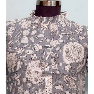 Túnica Moderna con Estampado Floral, 100% Algodón Lavable, Estilo Casual Femenino, Cuello Mandarín con Volantes, Manga Media, Mini - Product Image 3