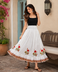 Falda Maxi Blanca Artesanal para Mujer con Motivo Floral, Bajo con Volantes, Cintura Elástica Fruncida, Forro de Algodón, Ropa para Fiestas - Product Image 2