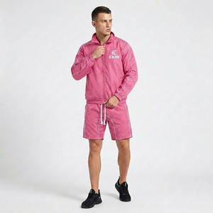 Conjunto Deportivo Ligero de 2 Piezas con Capucha de Nailon, Personalizable con Logotipo, Unisex, Estilo Retro 2025, Chaqueta Cortavientos con Ribetes y Pantalones Cortos - Product Image 3