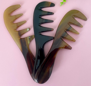 Peine de Cuerno de Búfalo Ecológico Pulido para el Cuidado del Cabello, Diseño Animal Elegante y de Alta Calidad - Product Image 6