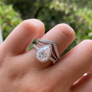 Magnifique ensemble de bagues halo en diamant blanc taille poire en argent sterling, bijoux deux pièces pour demoiselles d'honneur, femmes et occasions spéciales - Product Image 2