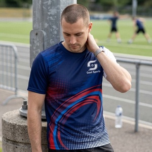 เสื้อฮอกกี้โพลีเอสเตอร์พิมพ์ลายดิจิทัลขนาดใหญ่พิเศษ ระบายอากาศได้ดี ป้องกันแบคทีเรีย ป้องกันรังสียูวี ปักลาย 3 มิติ ขายส่งแบบ OEM - Product Image 3