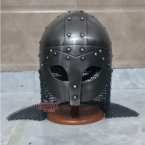 Casque Viking médiéval fait main en acier doux gris fumé avec chaîne de mailles pour reconstitution historique, cosplay et fête d'Halloween - Product Image 1