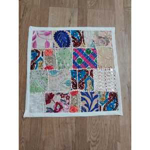 Funda de cojín de patchwork hecha a mano, bordada con flores, de algodón acolchado, para decoración del hogar, hotel, regalo para ella. - Product Image 1