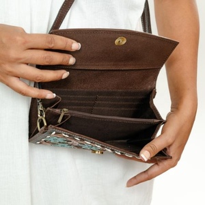 Sac à main en cuir de vachette véritable pour femme, motif floral, bandoulière, portefeuille turquoise, moderne, léger, style western, vente en gros - Product Image 4