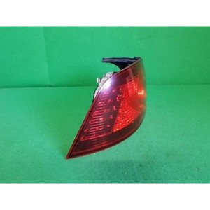 ไฟท้ายรถยนต์ฟีเทอนมือสอง ซ้าย รุ่น 57501 - Product Image 2