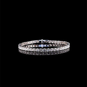 กำไลข้อมือ AMBER JEWELS รุ่นคลาสสิก ทองคำแท้ 14K ทรงเหลี่ยมมรกต เพชรเลี้ยงในห้องปฏิบัติการ รับรองโดย IGI หรูหรา สวยงาม ทันสมัย เหมาะสำหรับทั้งชายและหญิง - Product Image 2