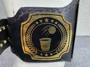 Cinturón de Campeonato de Lujo Personalizado con Logotipo, Trofeo de Ganador en Oro con Correa de Cuero PU y Placas Laterales - Product Image 4