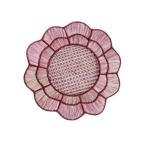 Sous-plat festonné unique en jonc de mer pour la décoration de table, dessous-de-plat en rotin de Noël, couleur personnalisée du Vietnam - Product Image 1
