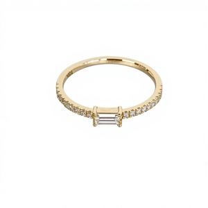 Bague classique en or plaqué or avec diamant de laboratoire taille émeraude, haute pureté, certifiée IGI, pour femme, cadeau de fiançailles ou de mariage, simple et élégante - Product Image 3