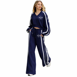 Conjunto Deportivo de 2 Piezas para Mujer, Sudadera con Cuello en V y Pantalones Anchos, Ropa Casual de Calle, Ropa de Salón, Logotipo Personalizado, OEM, Venta al Por Mayor 2026 - Product Image 1