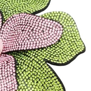 Broche Fleur Artisanale Rose et Verte Éclatante, Clip Élégant pour Cheveux, Bijou de Mode Féminin, Cadeau Idéal pour Fête et Mariage - Product Image 6