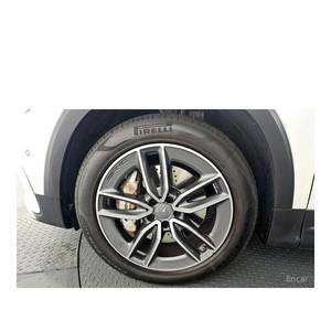 Mercedes-Benz Clase GLB AMG GLB35 4MATIC Modelo de Diciembre de 2022 con 7.478 km, Volante a la Izquierda y Cámara Trasera - Product Image 5