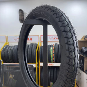 Pneu de moto avant K105F Premium 17 pouces – Type à chambre à air durable pour les trajets quotidiens et les longues distances - Product Image 1